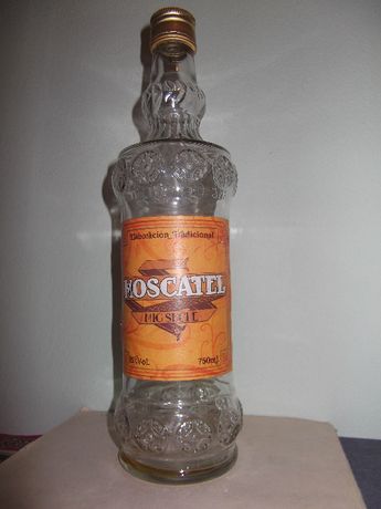 Скляна пляшка Moscatel