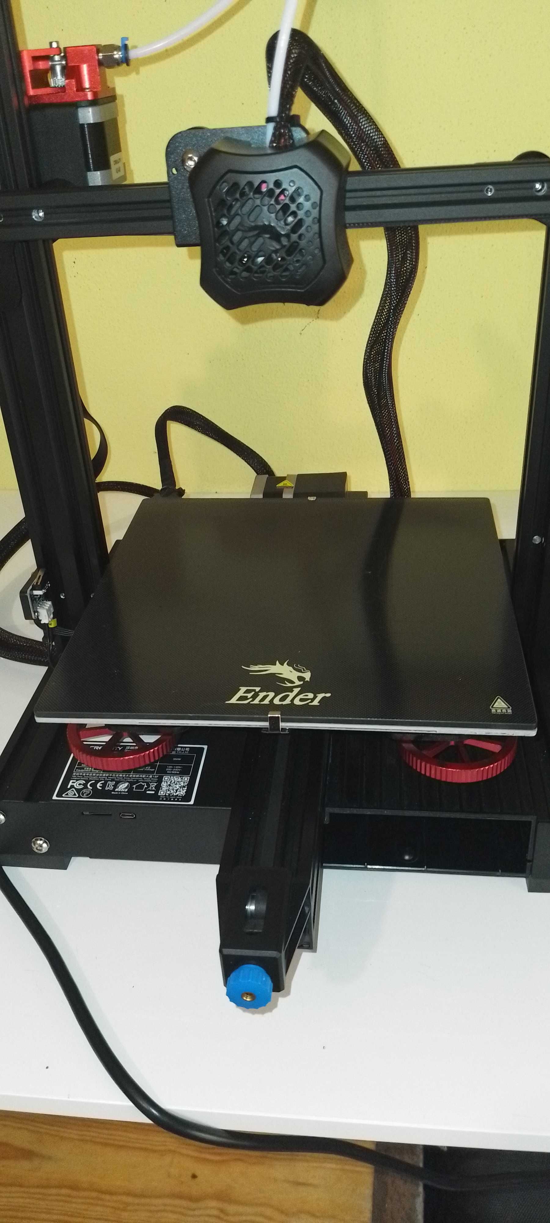 Impressora 3D Creality Ender 3 V2