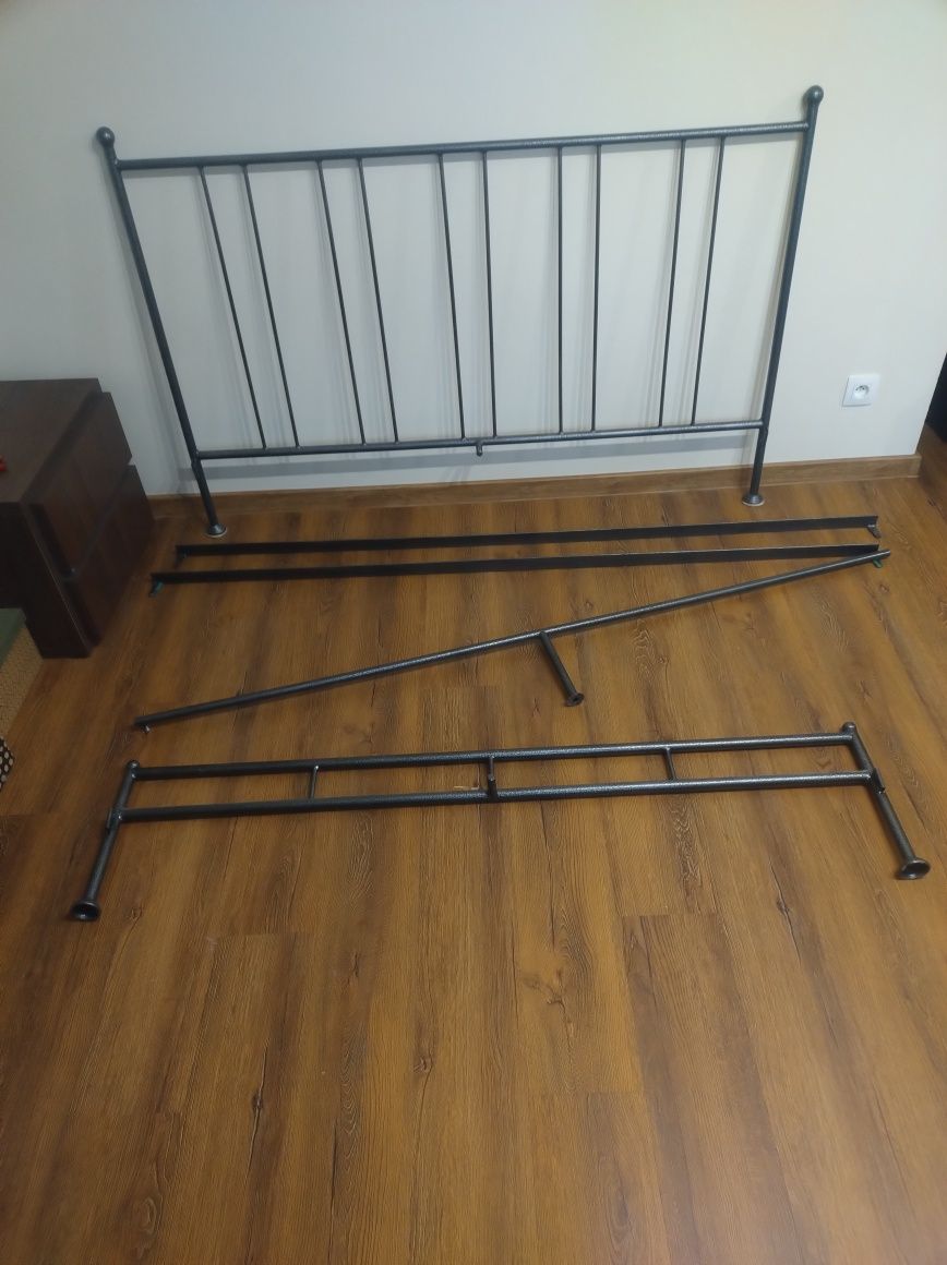 Łóżko kute 160x200 ze stelażem
