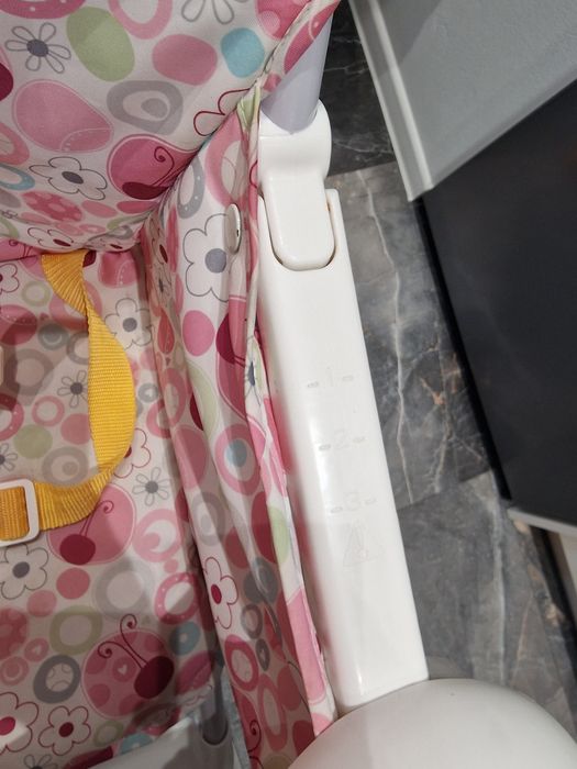 krzesełko do karmienia dla dziecka Goodbaby
