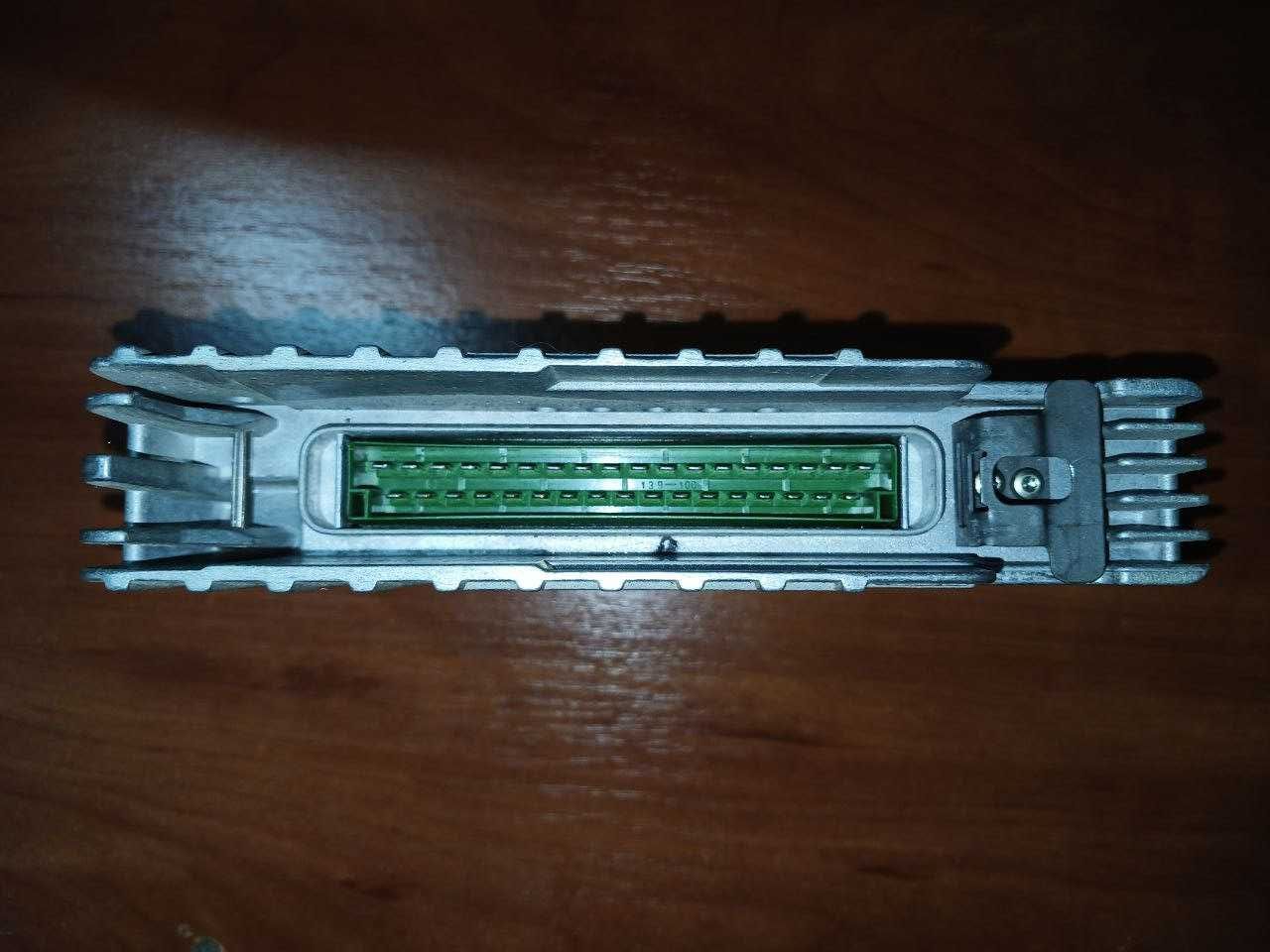 Блок управління ABS 535 907 379 (Volkswagen/ Audi / Seat)