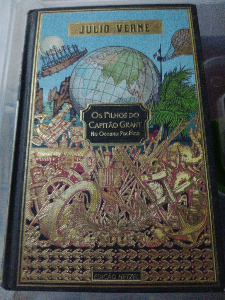 Colecção Júlio Verne
