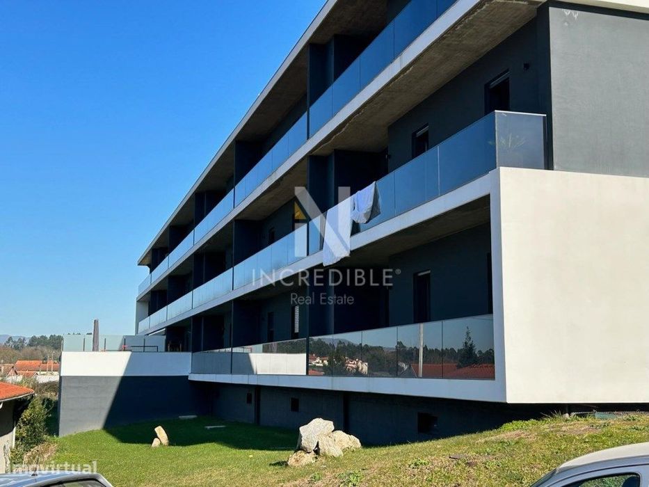 Apartamento T3 Gaveto para Arrendamento!