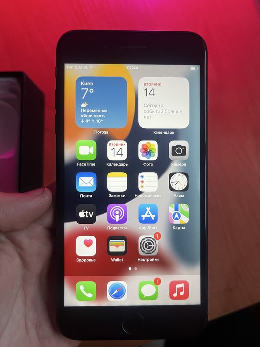 Iphone 7 + на 128гб