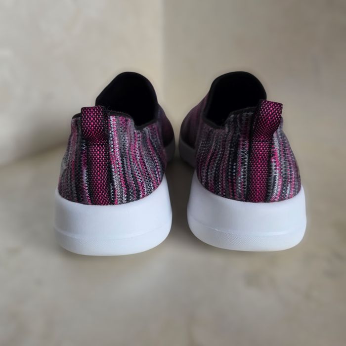 Жіночі мокасини "Skechers Go Walk Joy"