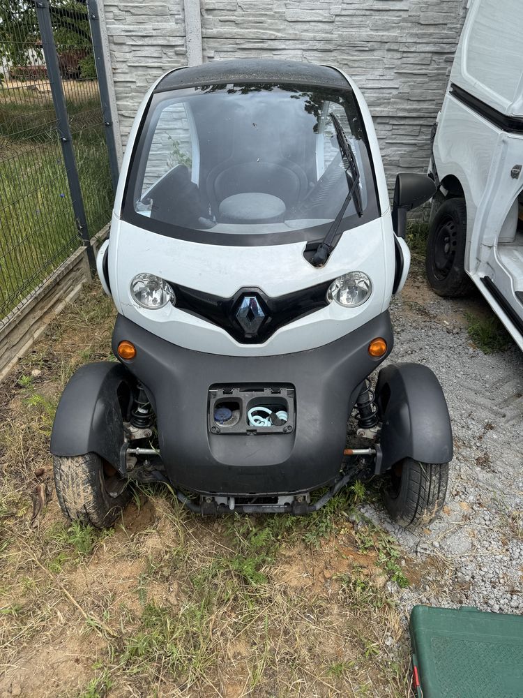 Renault Twizy przód komplet pas przedni lampy wzmocnienie zderzak