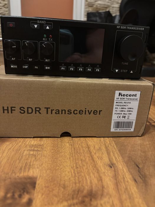 HF SDR Transceiver Recen RS-918 – jak nowy.