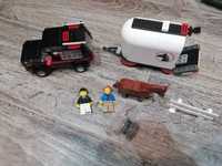 LEGO 7635 City - Samochód terenowy z przyczepą na konie