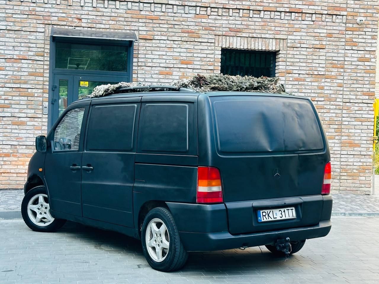 Продам автомобиль Мерс Vito 2,2 дизель