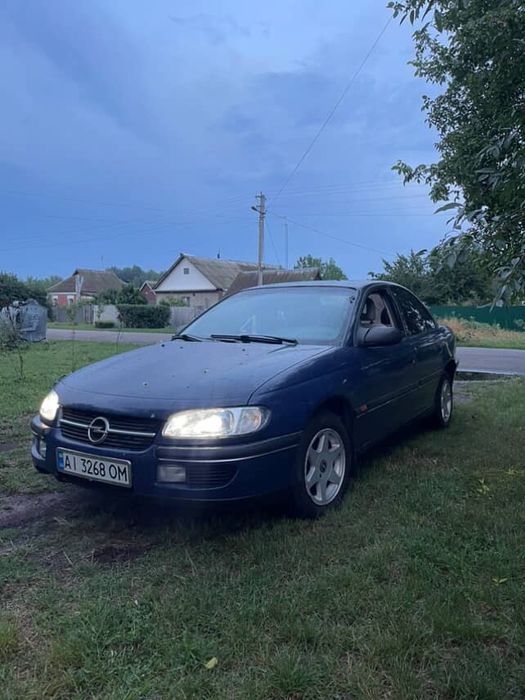 Опель омега 2.0 бензин