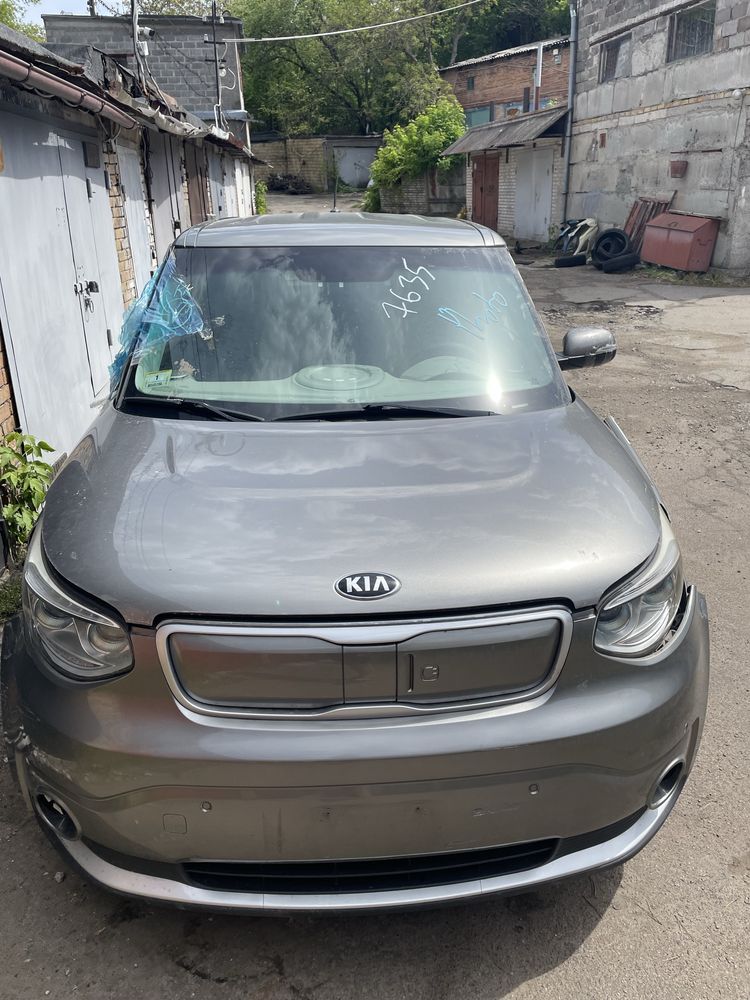 Разборка Kia Soul EV 2015 электро соул