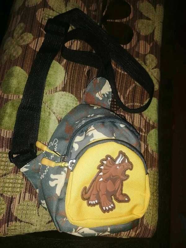Nerka, torebka z dinozaurem dla dziecka