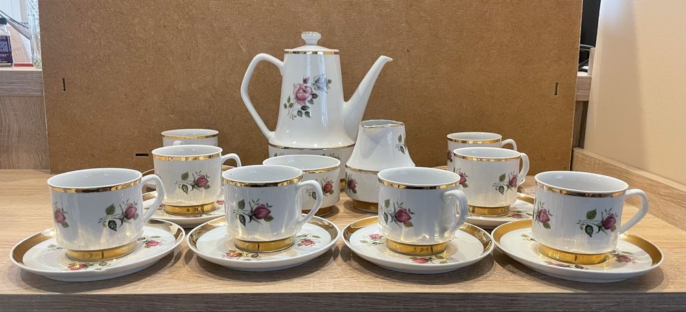Serwis kawowy dekor Róża porcelana Chodzież