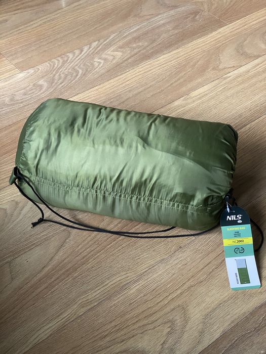 Śpiwór turystyczny Nils Camp NC2002