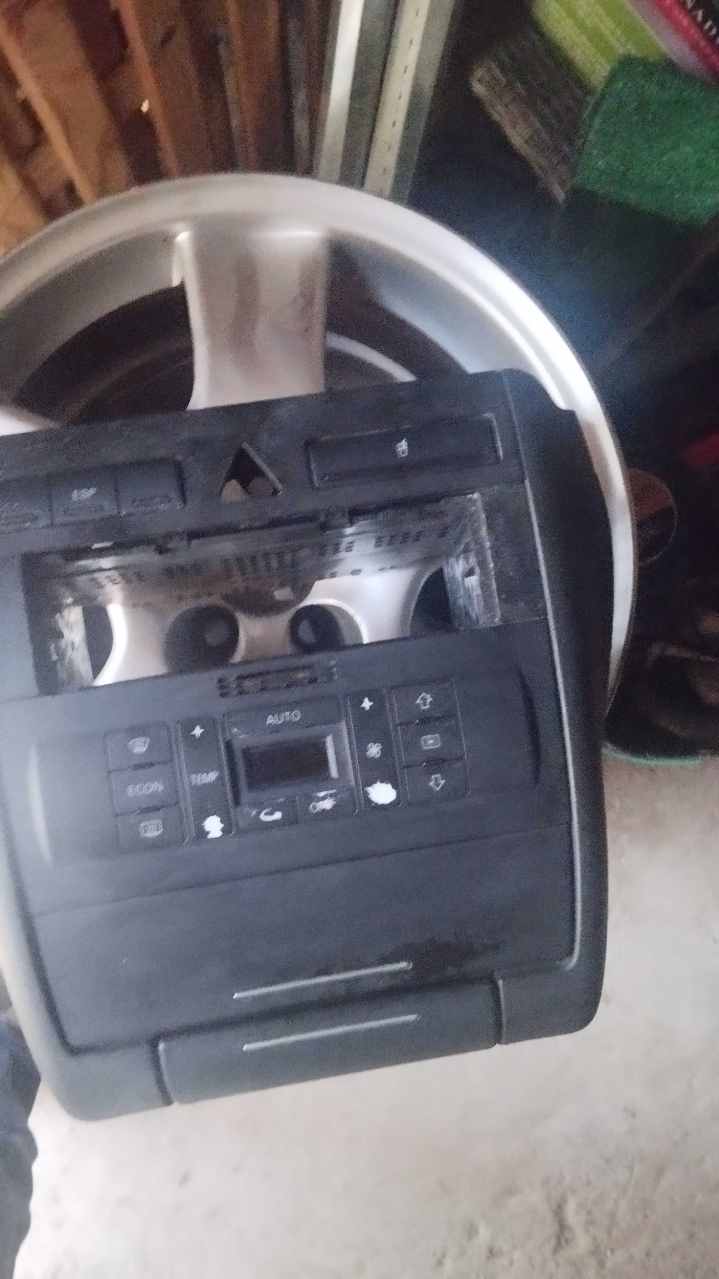 Consola central Audi A3 8l