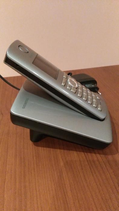 Telefon firmy Siemens