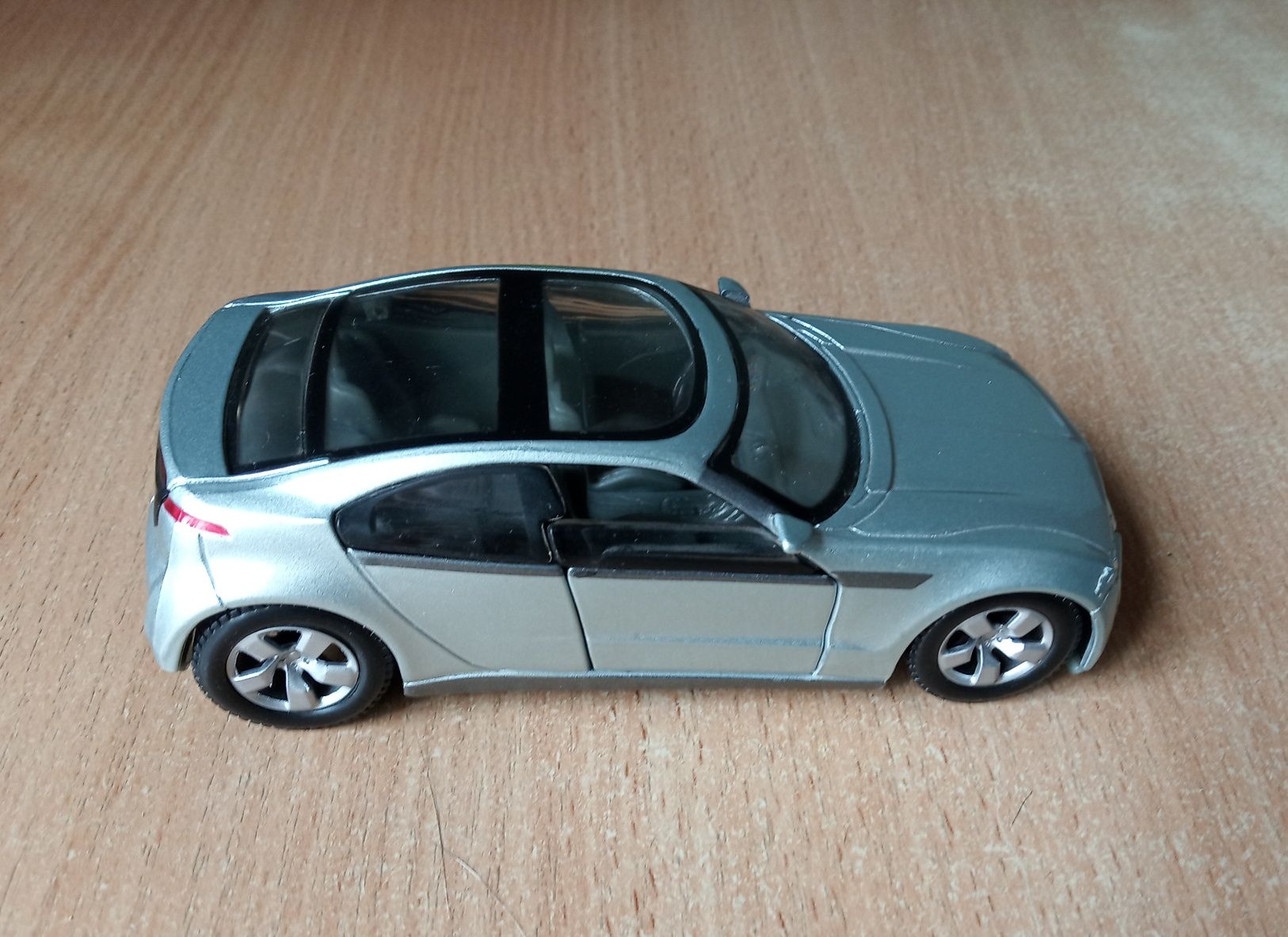 2007 Chevrolet Volt Concept 1:32