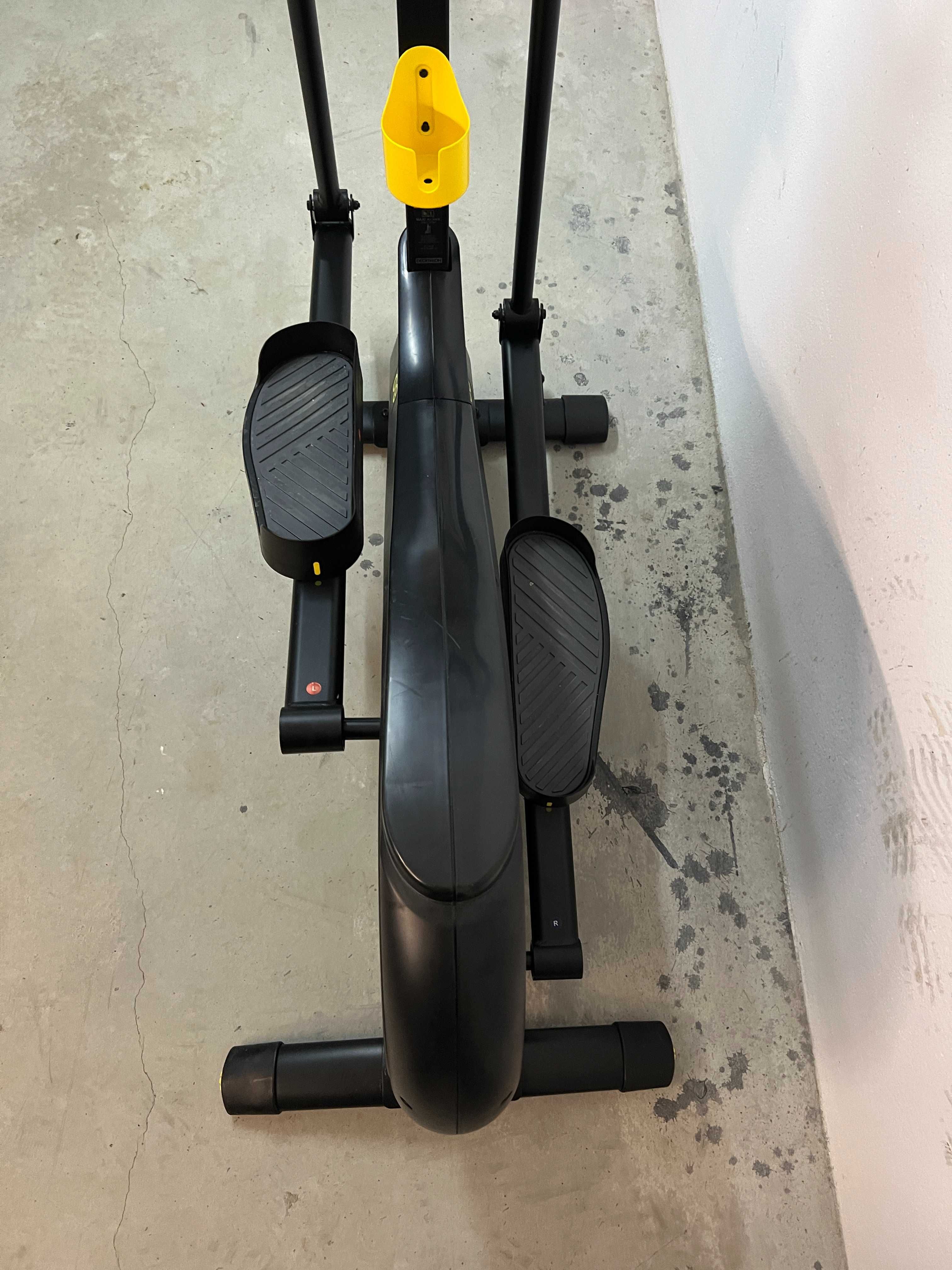 Domyos Bicicleta Elíptica EL520 Autoalimentada