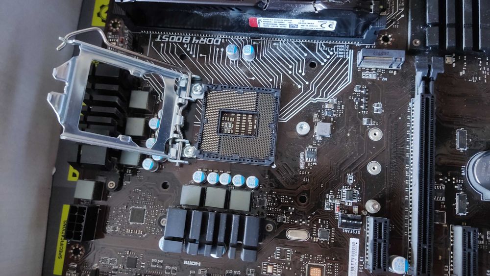 Msi b150 pc mate+i7 6700k+24 ram ddr4