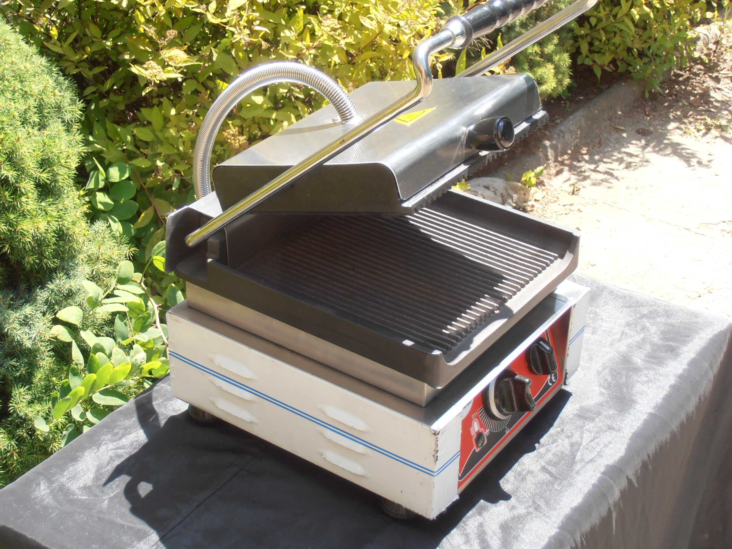 Grill kontaktowy GMG KG2525E. Wyprzedaż!