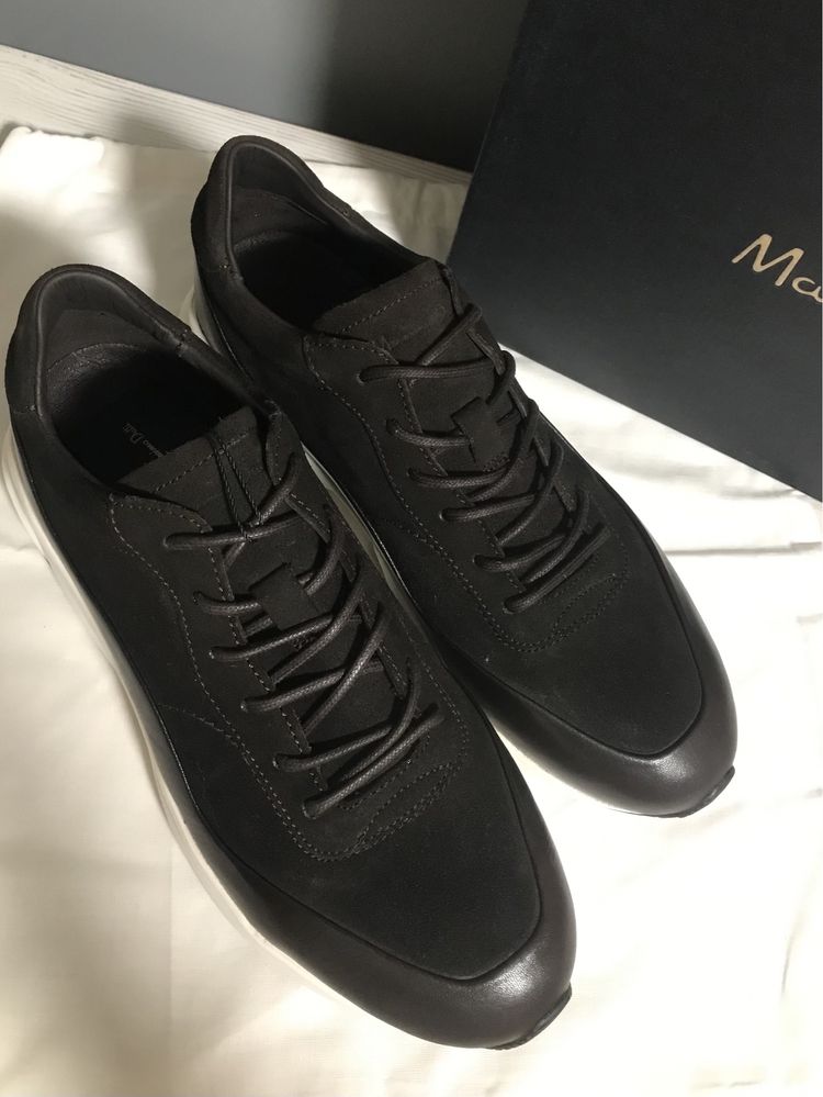 Продам чоловічі шкіряні кросівки Massimo Dutti