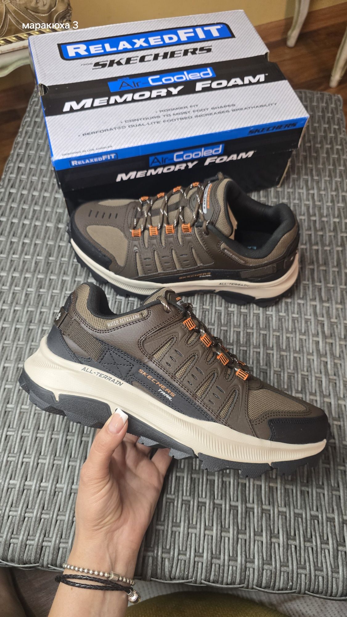 Кросівки Skechers 41.5 ,на широку ногу