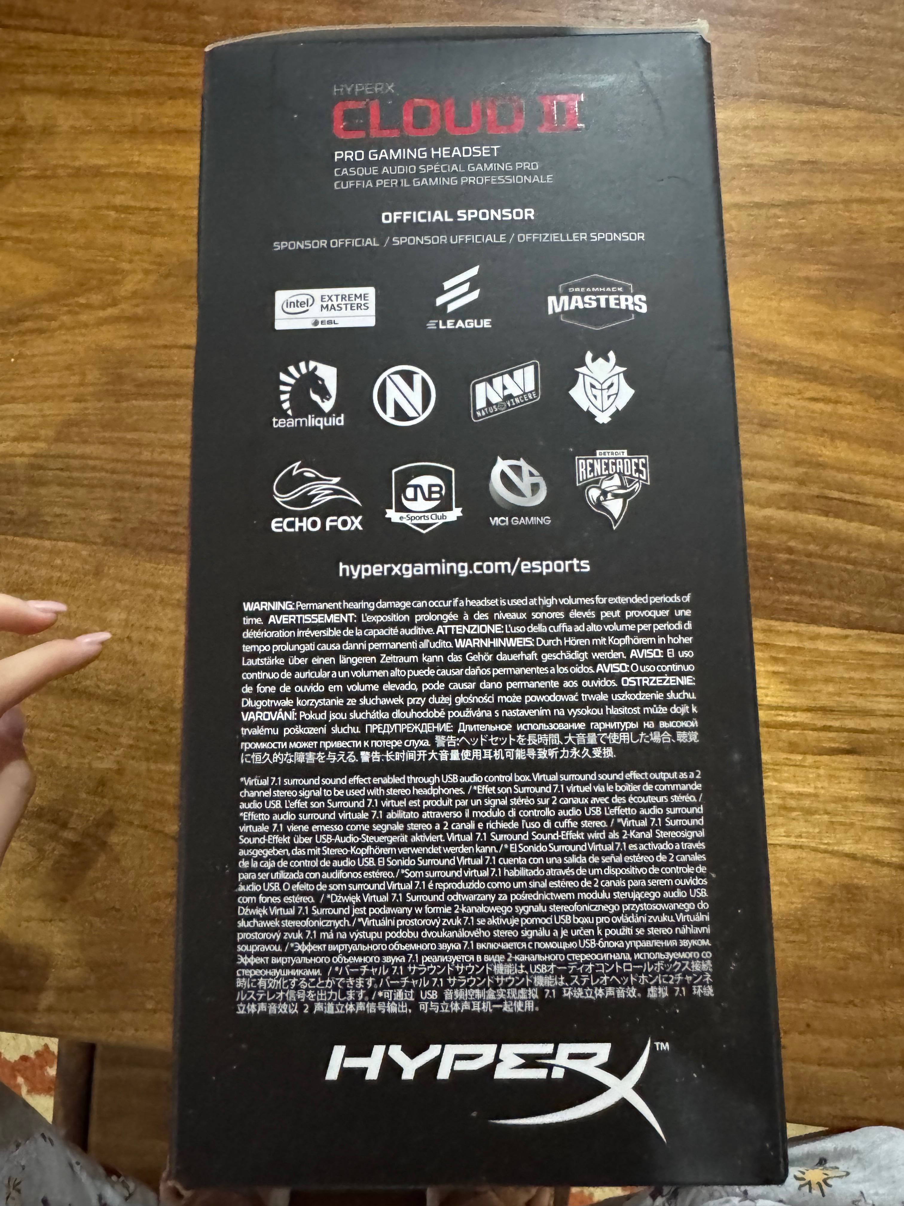 Headset HyperX Cloud II - Novo por abrir