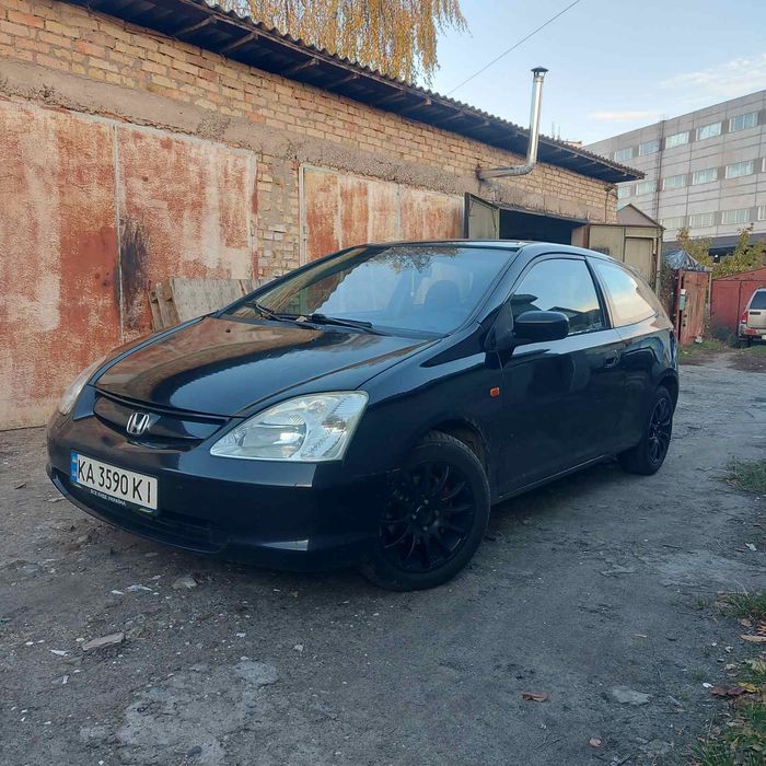 В продажі HONDA CIVIC 1.4