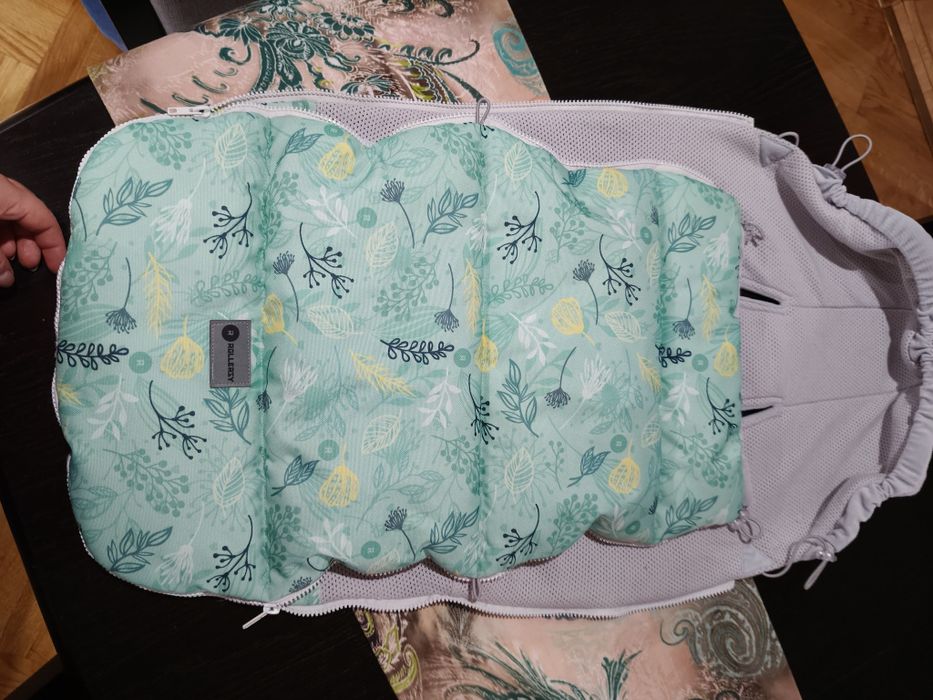 Śpiworek rollersy do fotelika samochodowego