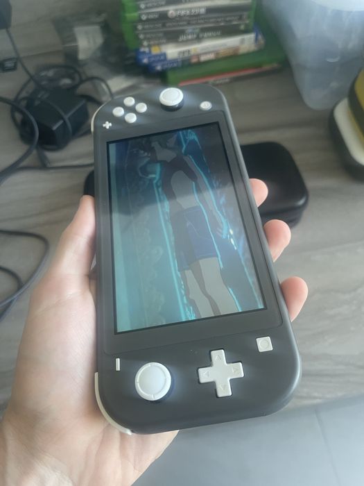 Nintendo switch lite  з іграми