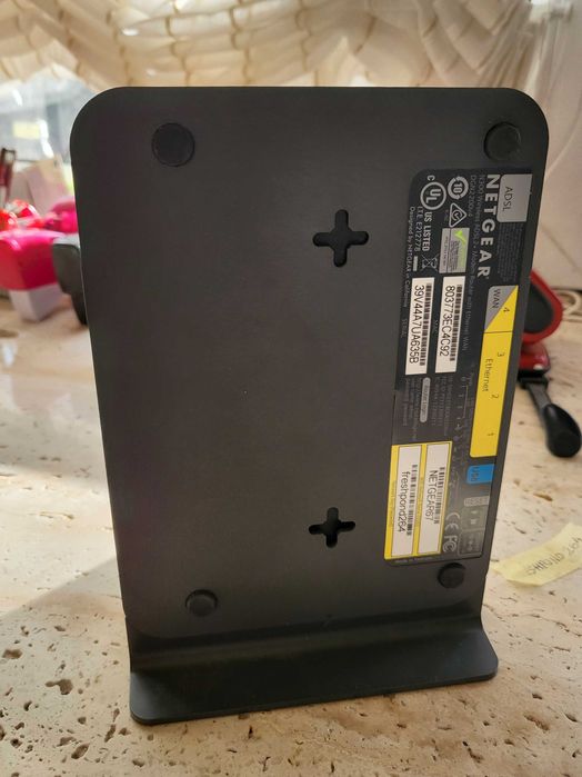 Netgear N 300 Wireless ADSL2 Modem Router