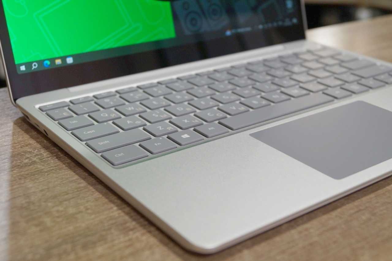 ГАРАНТІЯ Surface Laptop GO(СЕНСОРНИЙ/Core i5-1035G1/RAM 4/SSD 64)TVOYO