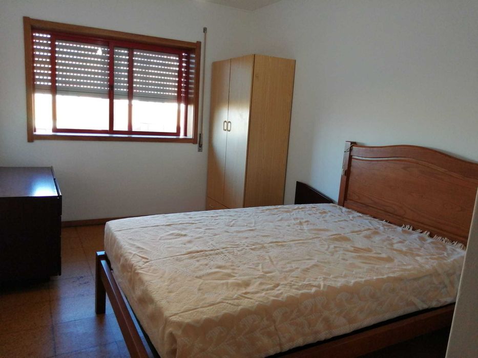 Quarto em apartamento muito sossegado