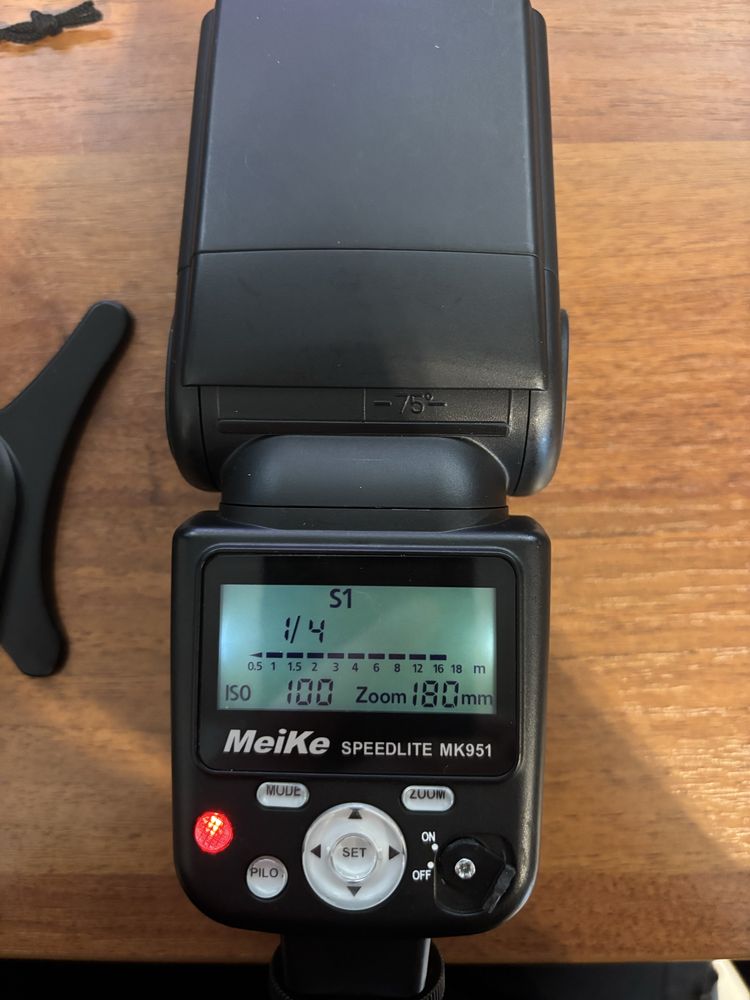фотоспалах meike speedlite mk951