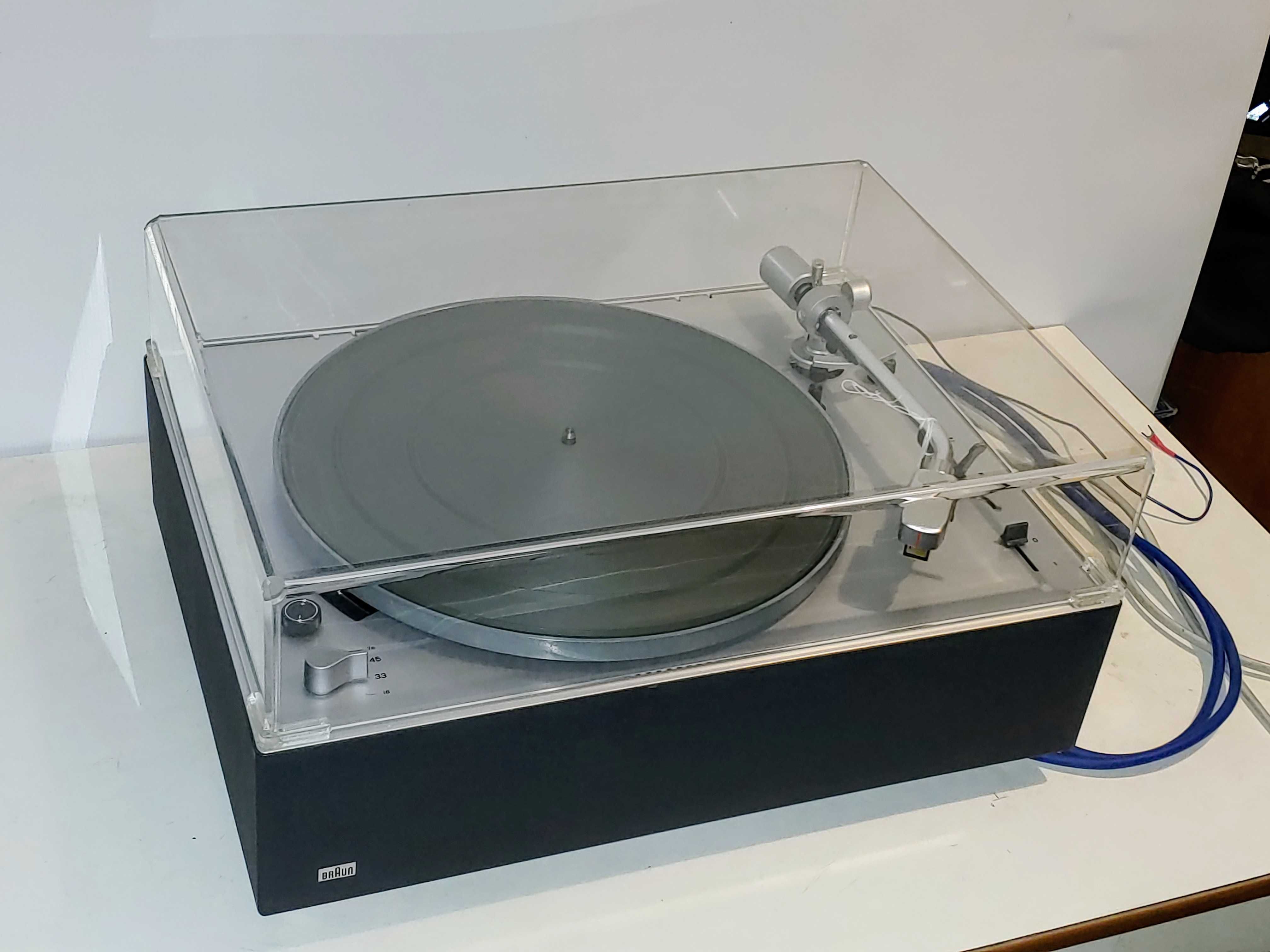 Braun PS500 - програвач вінілових платівок