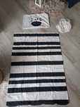 Jeszcze do łóżeczka niemowlęcego 120 x 60 zebra plus prześcieradło