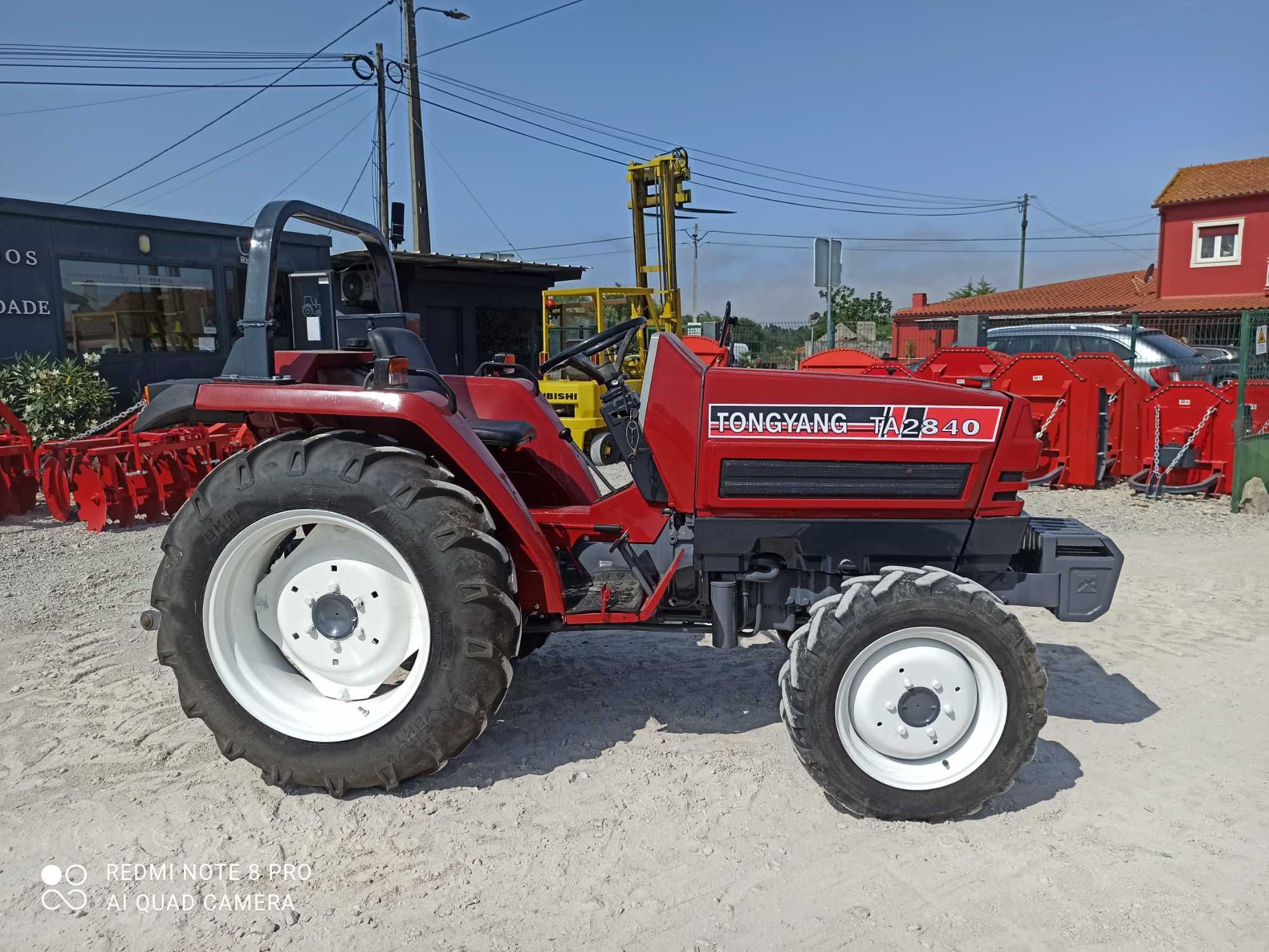 Tractor/Trator Tong Yang 2840