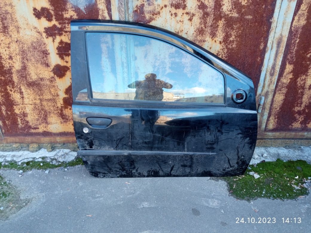 Двеі Фіат пунто Fiat Punto 2001р купе  правая в сборе