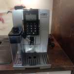 Ekspres do kawy DeLonghi Dinamica