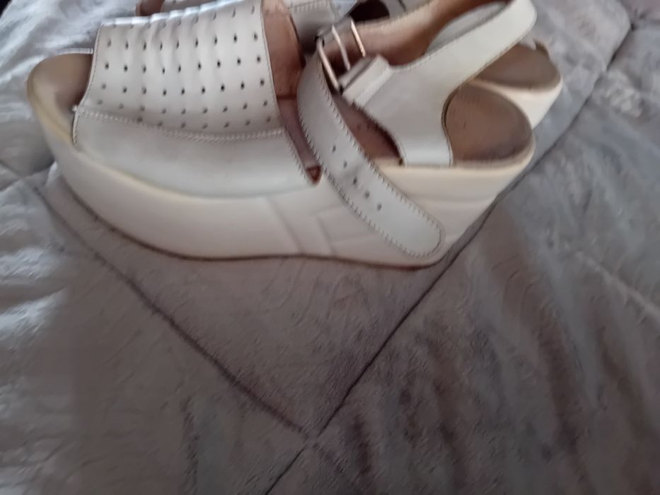 Sandalias plataforma eureka
