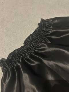 Czarna mini spódniczka - satyna