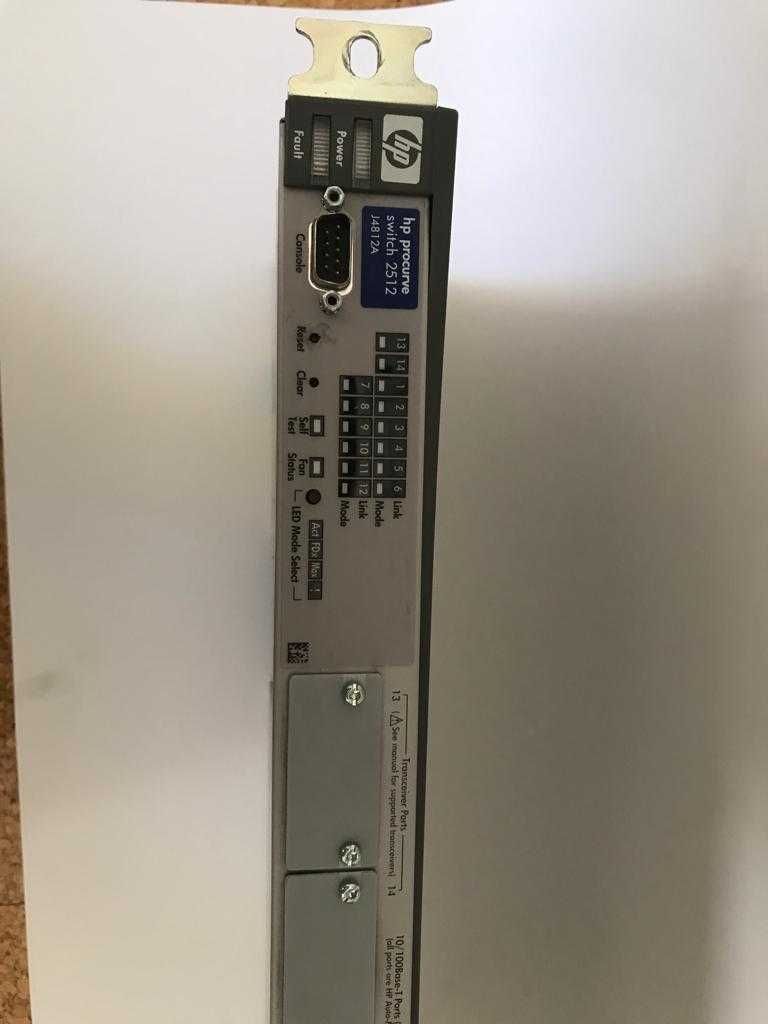 Switch HP Procurve 2512 (J4812A)