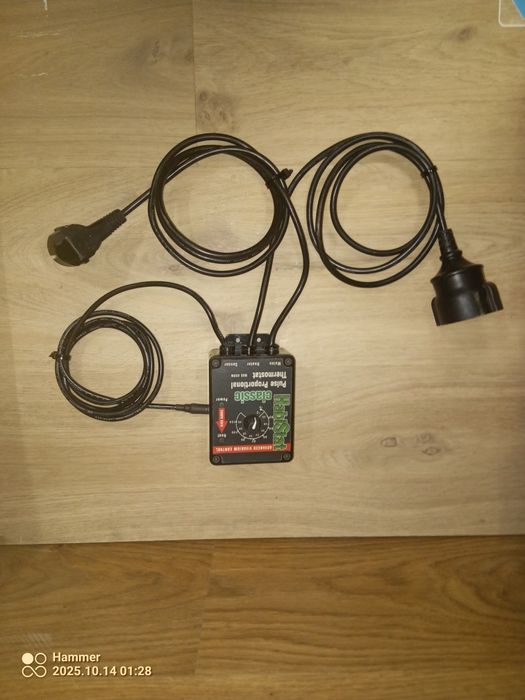 Termostat HabiStat do terariow