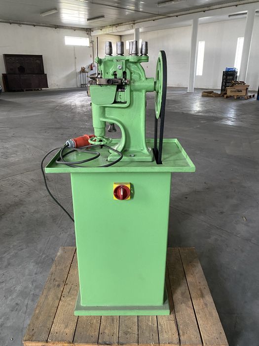 Maquina de fazer viras/tiras