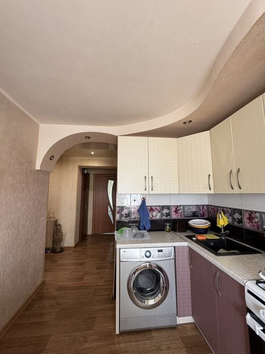 Продам 2к квартиру на вул. Передова . Лівий берег Дніпра
