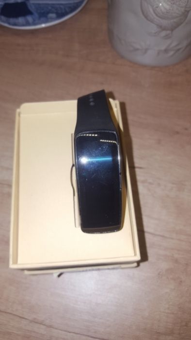 Часы Samsung GEAR Fit