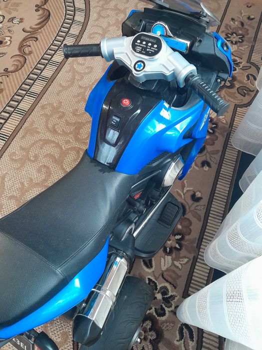 Дитячий мотоцикл Bambl