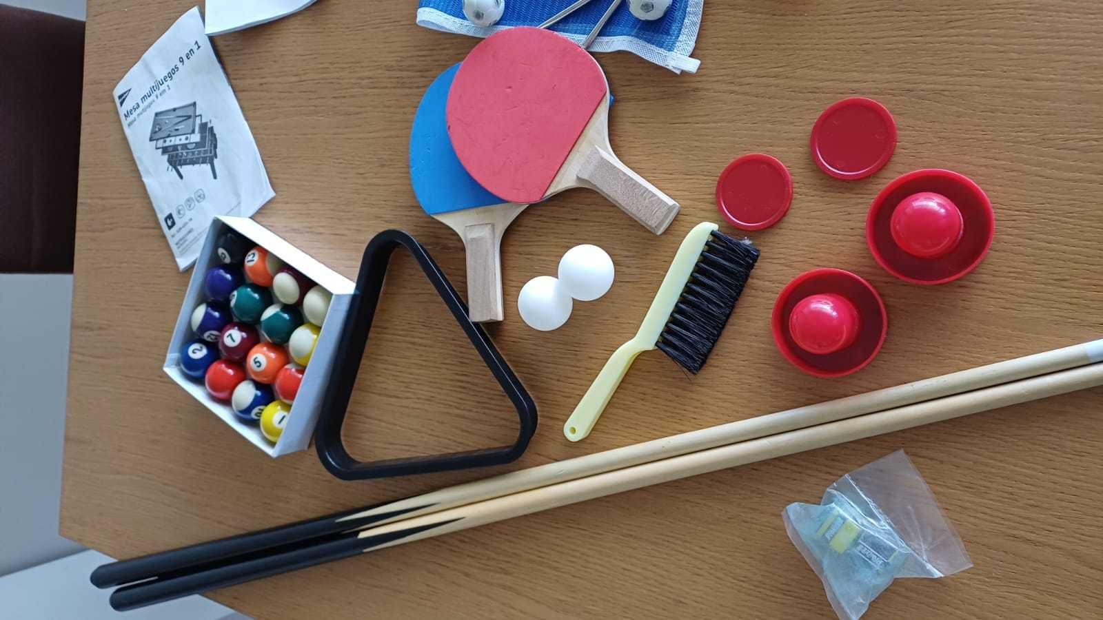 Mesa multijogos 9 em 1 (matraquilhos, snooker, ping-pong e outros)