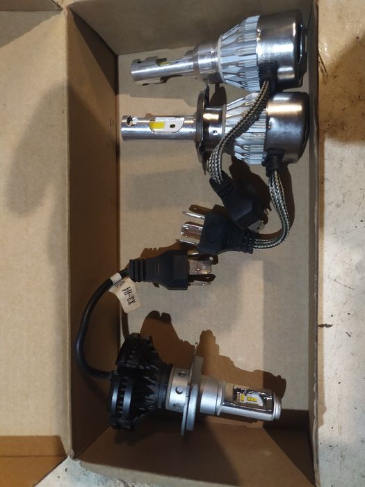 Продам лампы в авто