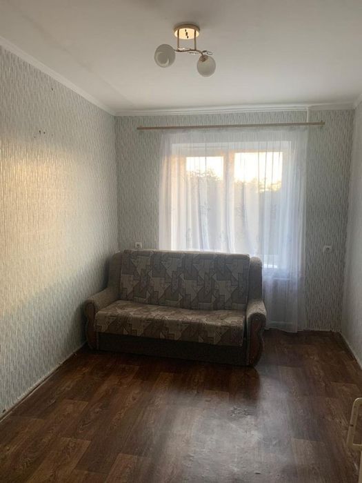 )( Продаж 3-К квартири в Здолбунові